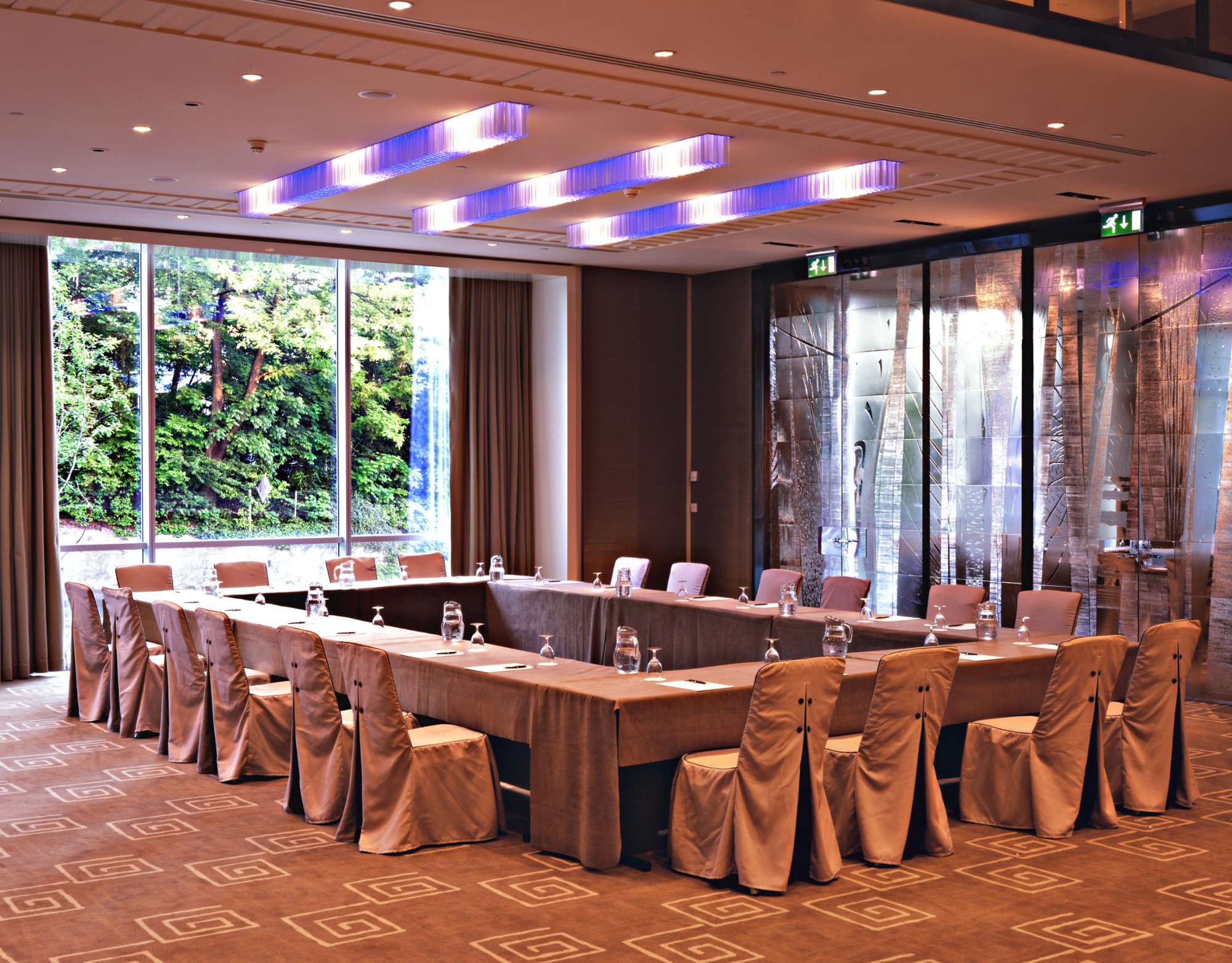 InterContinental-Geneva-Hotel-Meeting-Conference-Foyer-D-Ballroom