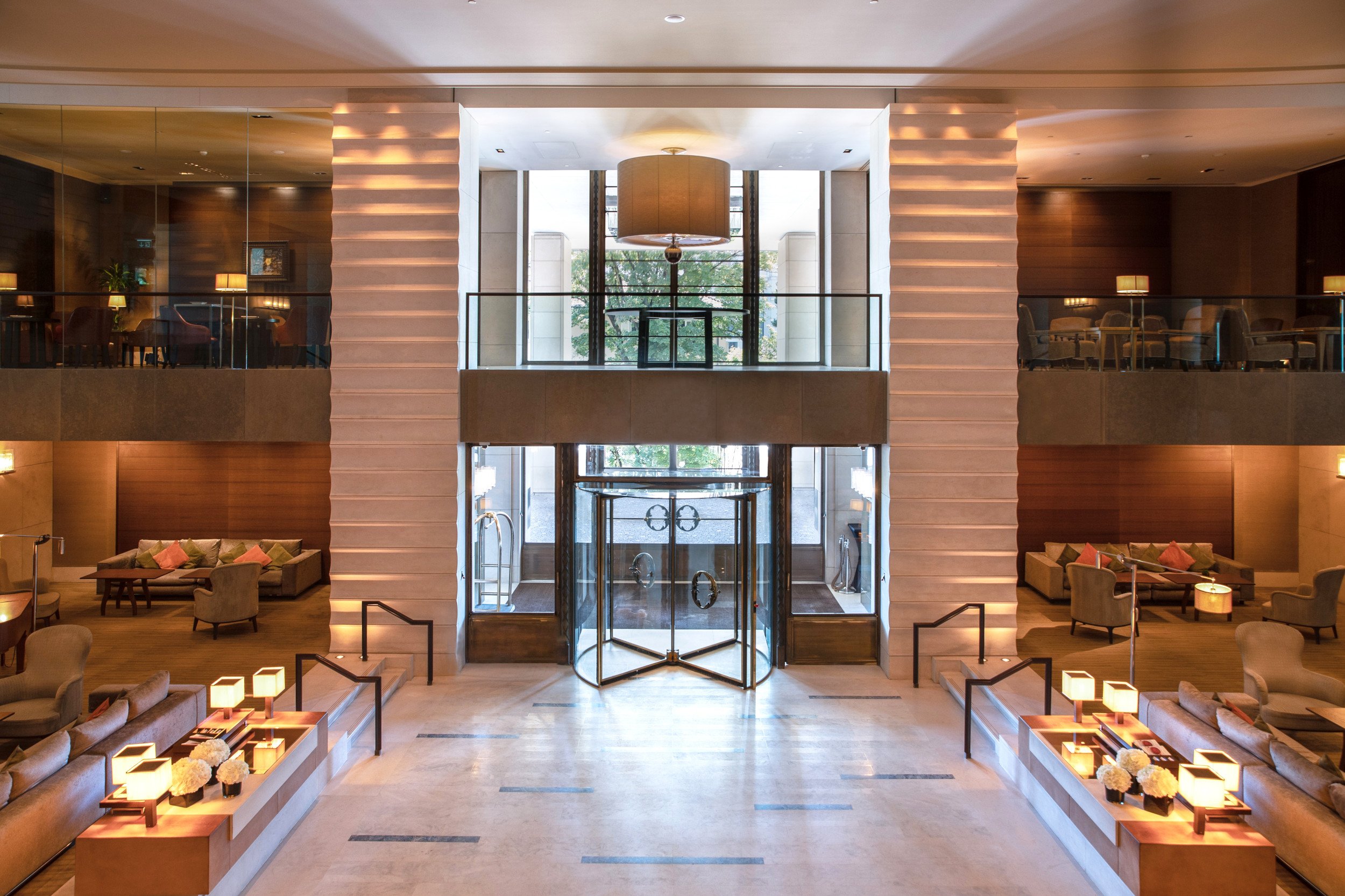 intercontinental-geneva-lobby-entrance